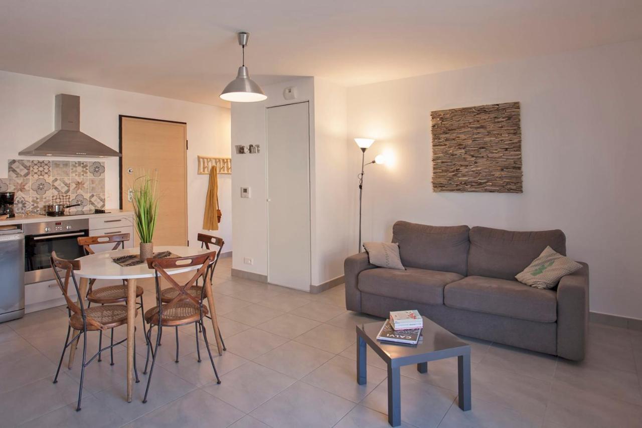 L'Orangeraie Calvi Centre A 300M De La Plage Et Du Port Parking Prive エクステリア 写真